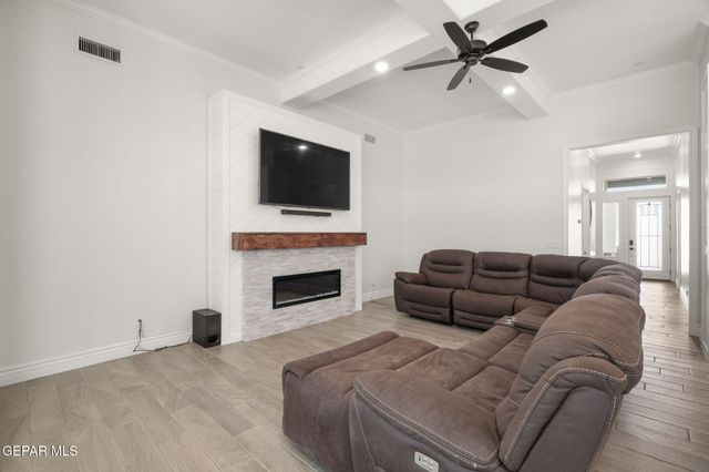 14724 TIERRA BETANCOURT Place, El Paso, TX 79938