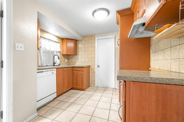 655 CARMEL ROAD, Venice, FL 34293