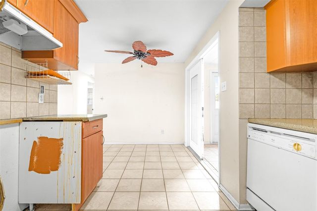 655 CARMEL ROAD, Venice, FL 34293