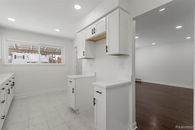 8932 Wormer, Redford, MI 48239