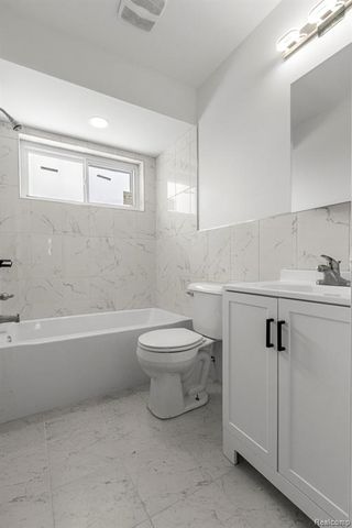 8932 Wormer, Redford, MI 48239