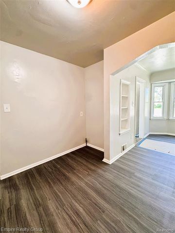 9646 Ward Street, Detroit, MI 48227