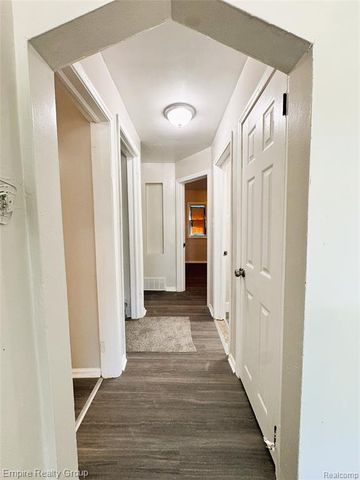 9646 Ward Street, Detroit, MI 48227