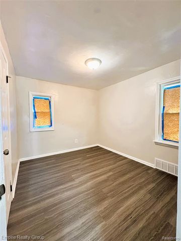 9646 Ward Street, Detroit, MI 48227