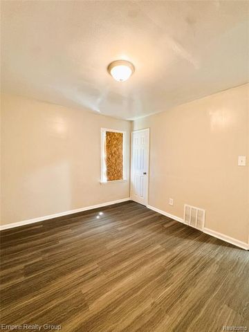 9646 Ward Street, Detroit, MI 48227