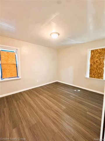 9646 Ward Street, Detroit, MI 48227