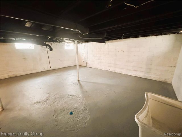 9646 Ward Street, Detroit, MI 48227