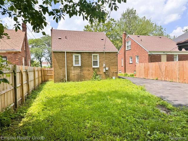 9646 Ward Street, Detroit, MI 48227