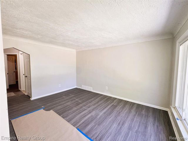 9646 Ward Street, Detroit, MI 48227