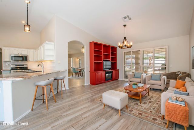 15644 W PICCADILLY Road, Goodyear, AZ 85395