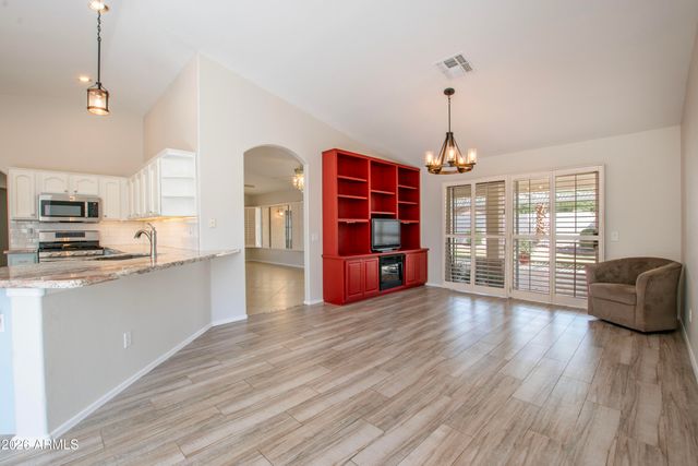 15644 W PICCADILLY Road, Goodyear, AZ 85395
