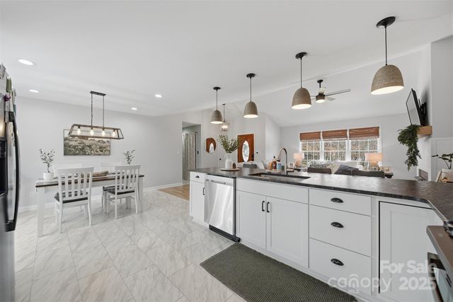 4687 Ransom Drive, Conover, NC 28613