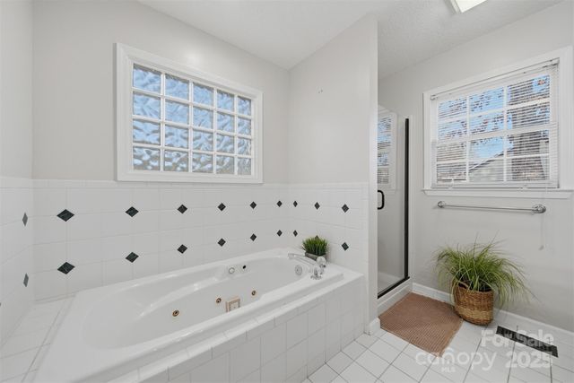 4687 Ransom Drive, Conover, NC 28613