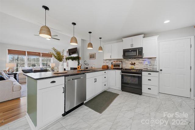 4687 Ransom Drive, Conover, NC 28613