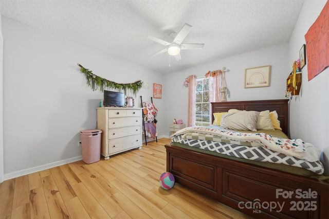 4687 Ransom Drive, Conover, NC 28613