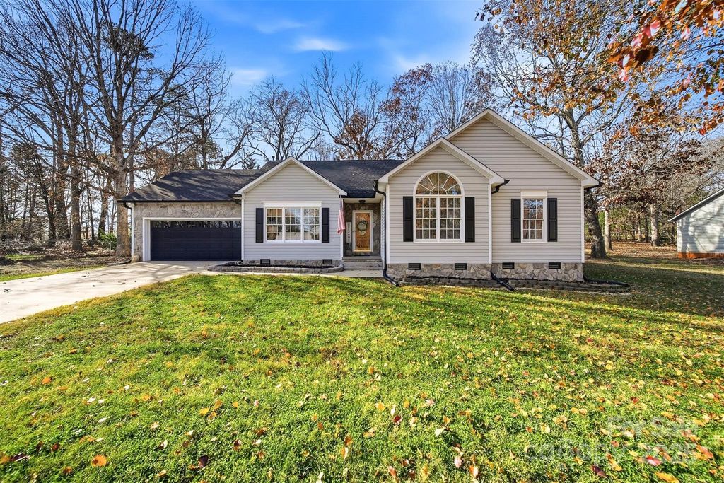 4687 Ransom Drive, Conover, NC 28613