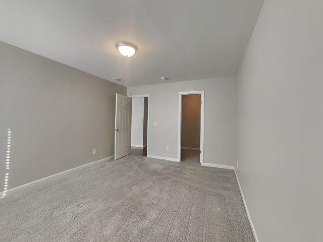 1031 Fulman Rd, Hendersonville, TN 37075