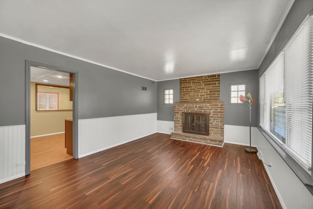 18843 W Deerpath Road, Grayslake, IL 60030