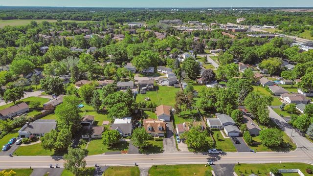18843 W Deerpath Road, Grayslake, IL 60030
