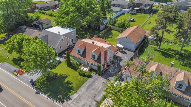 18843 W Deerpath Road, Grayslake, IL 60030