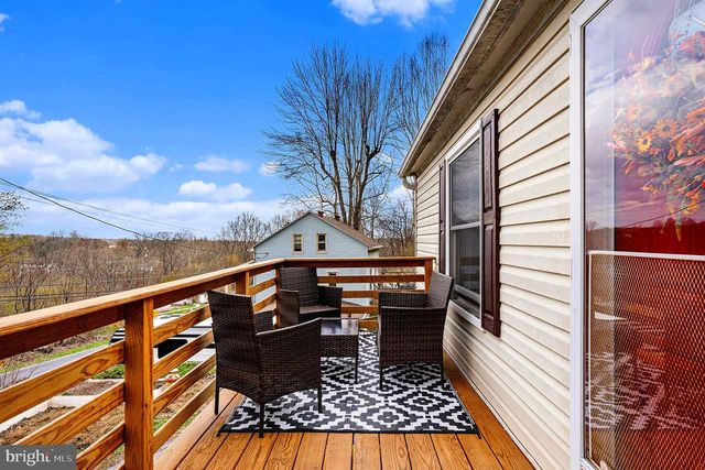 1438 MANATAWNY DRIVE, Boyertown, PA 19512