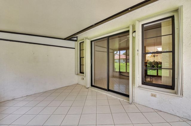 10939 Roebelini Palm Court A, Boynton Beach, FL 33437