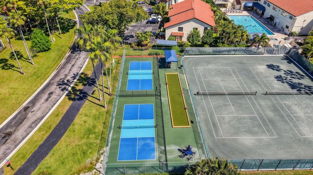 10939 Roebelini Palm Court A, Boynton Beach, FL 33437