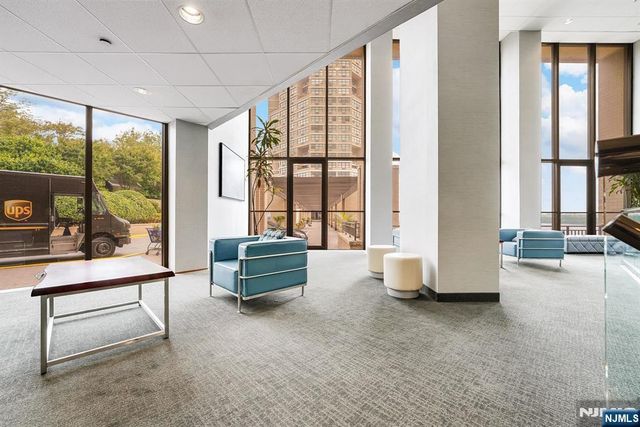 7004 Boulevard East 28C, Guttenberg, NJ 07093