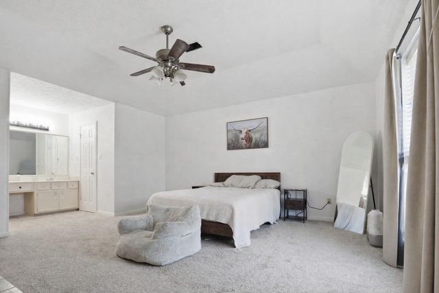 1 Wellington Park, Baytown, TX 77520