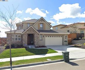2438 VALENTANO DR, Dublin, CA 94568