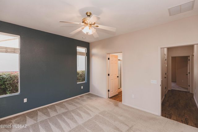 9469 N Twinkling Shadows Way, Tucson, AZ 85743