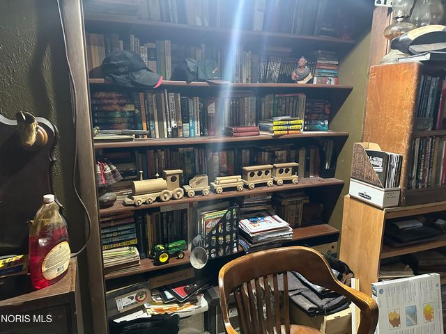 1122 Ottawa Avenue, Defiance, OH 43512