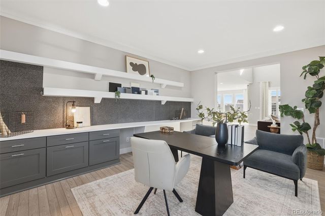 8272 S Langdale Way, Aurora, CO 80016