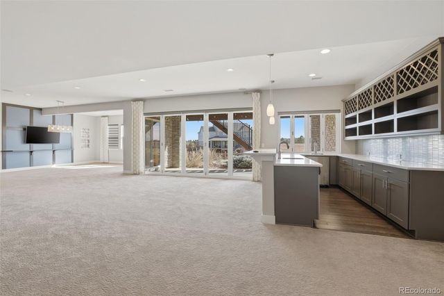 8272 S Langdale Way, Aurora, CO 80016