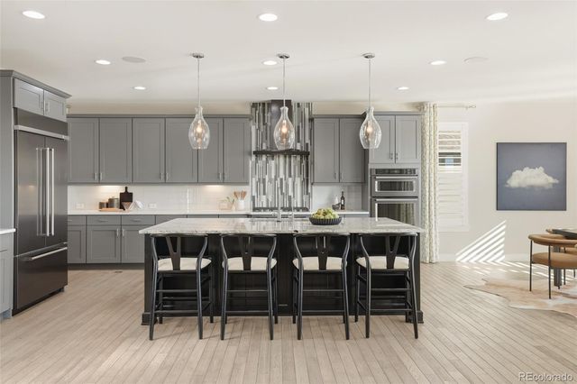 8272 S Langdale Way, Aurora, CO 80016