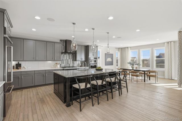 8272 S Langdale Way, Aurora, CO 80016