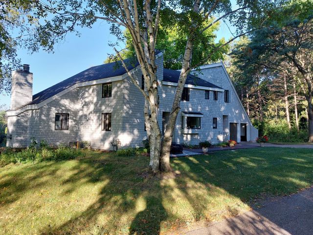 2782 Tamarack Drive, Long Lake, MN 55356