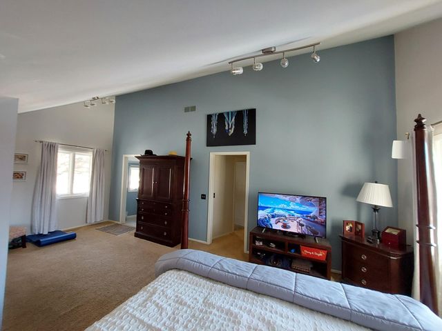 2782 Tamarack Drive, Long Lake, MN 55356