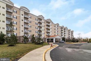 6301 Edsall Rd Unit 303, Alexandria, VA 22312