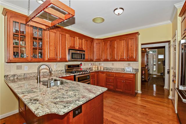 170 Providence Pike 7, North Smithfield, RI 02896