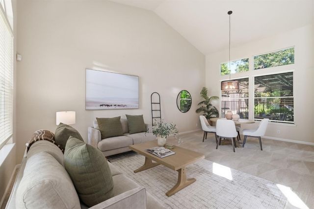 1211 Regina St, Rocklin, CA 95765