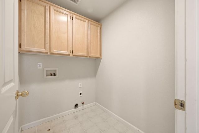 1211 Regina St, Rocklin, CA 95765