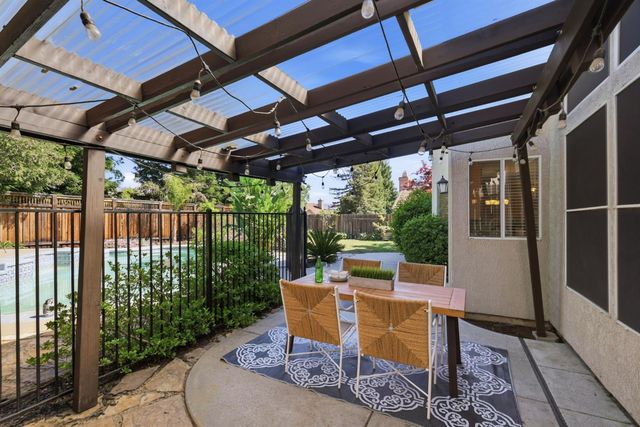 1211 Regina St, Rocklin, CA 95765