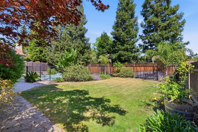 1211 Regina St, Rocklin, CA 95765