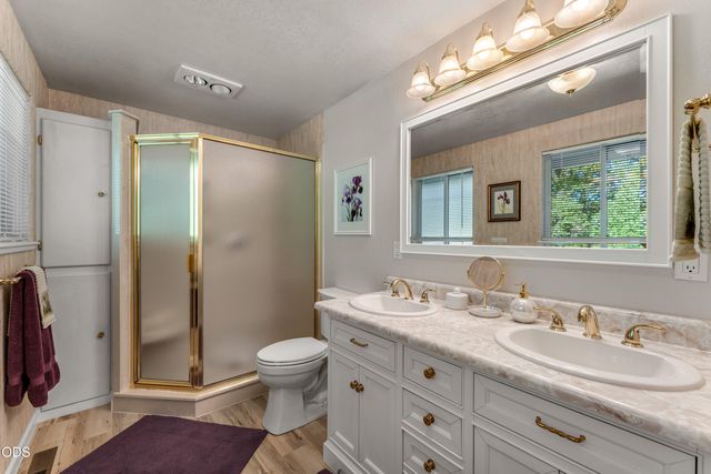 139 Belindy Circle, Grants Pass, OR 97527