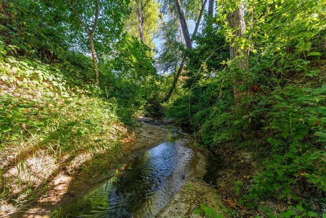 139 Belindy Circle, Grants Pass, OR 97527