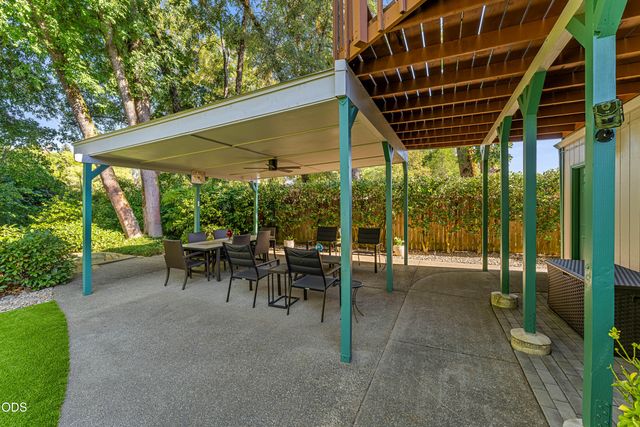 139 Belindy Circle, Grants Pass, OR 97527