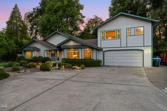 139 Belindy Circle, Grants Pass, OR 97527