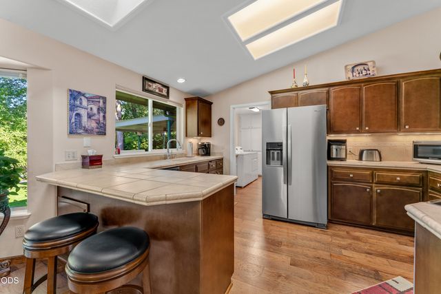 139 Belindy Circle, Grants Pass, OR 97527