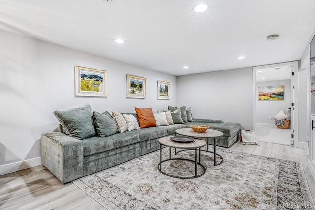 6648 S Wellington Court, Centennial, CO 80121